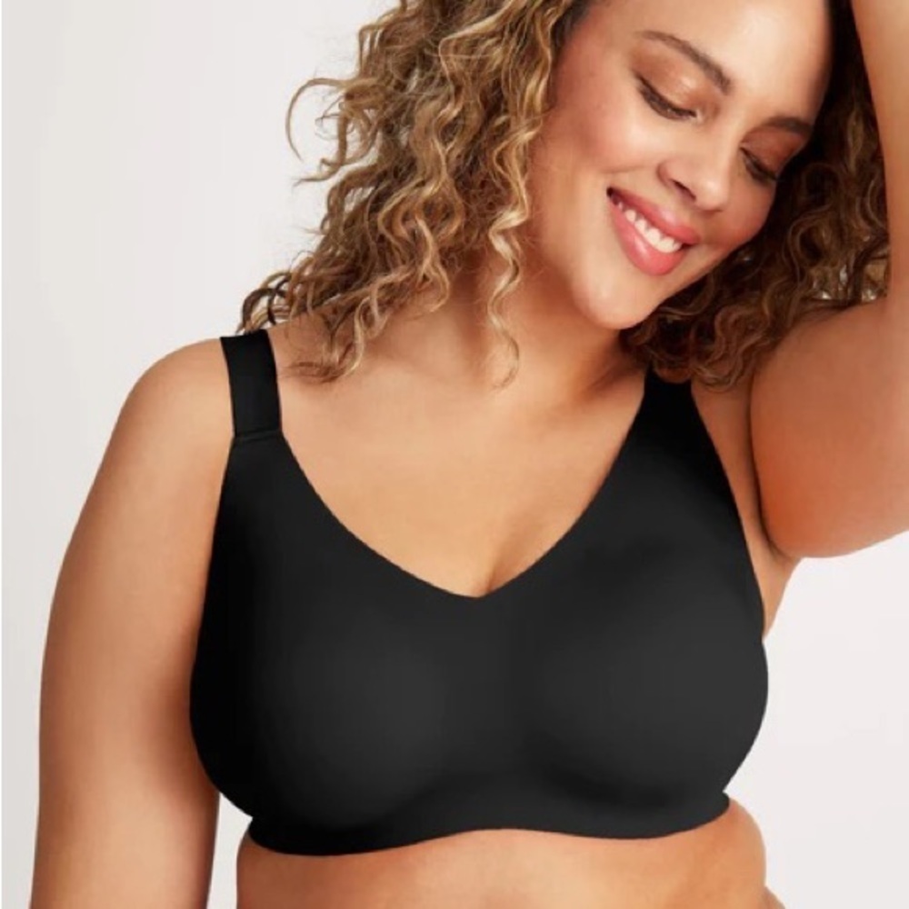 Knix Sz 1 Black V Neck Not Padded Wide Straps Wireless Bras